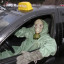 Таксисты в Волоколамске работают в медицинских масках